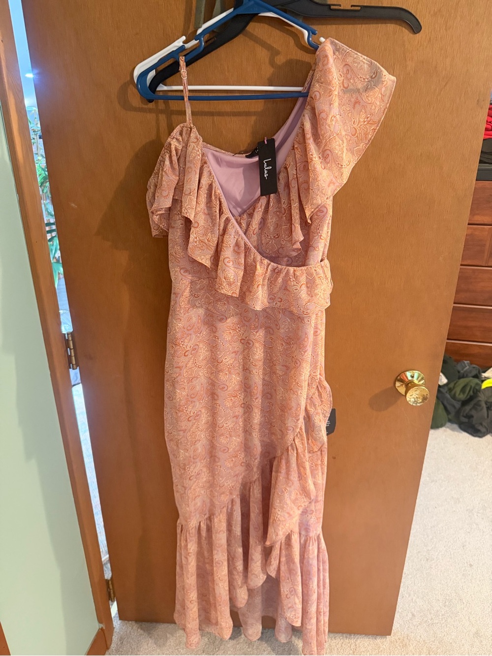 Lulu's Peach-Pink Paisley One-Shoulder Ruffle Maxi Dress